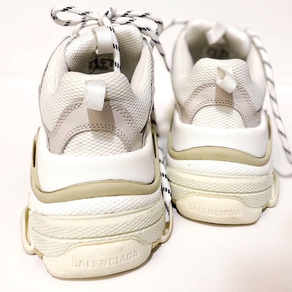 Balenciaga Triple S White Sneakers Size 38 Size 8 - Picture 3 of 11